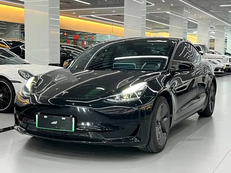 Tesla Model 3, 2023