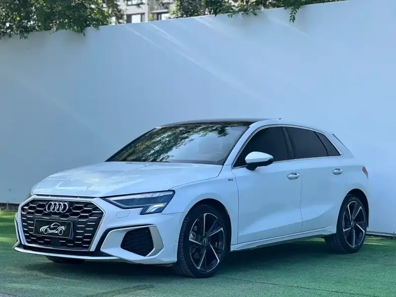 Audi A3, 2023 — фото 1