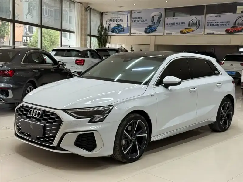 Audi A3, 2023 — фото 1