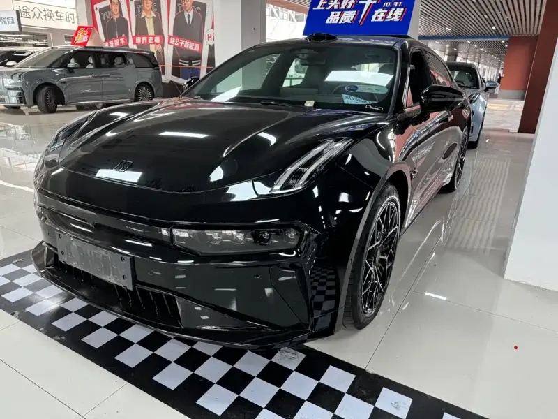 Zeekr 001, 2024