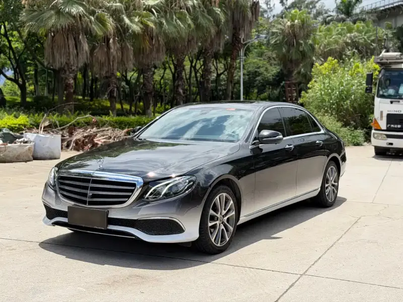 Mercedes-Benz E-Class, 2018 — фото 1