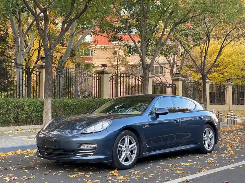 Porsche Panamera, 2012