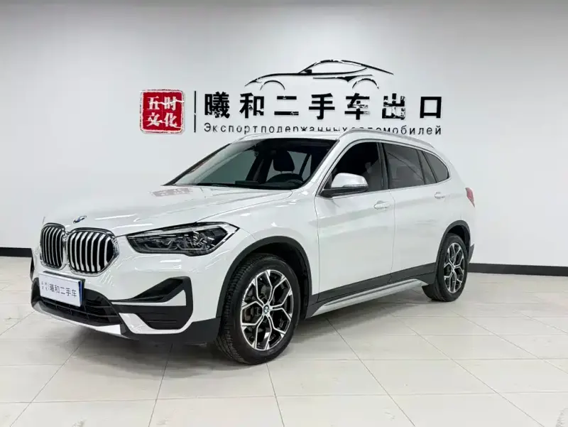 BMW X1, 2022 — фото 1