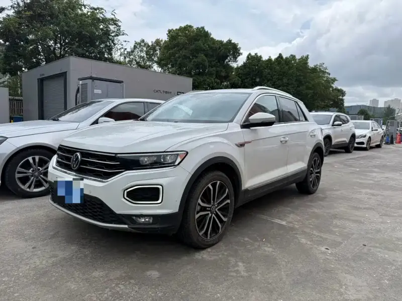 Volkswagen T-Roc, 2022