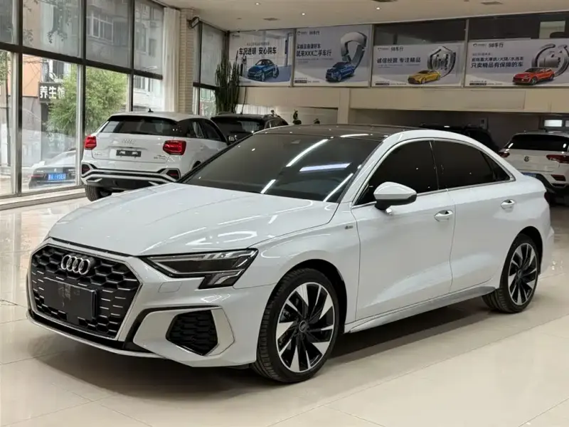 Audi A3, 2023 — фото 1