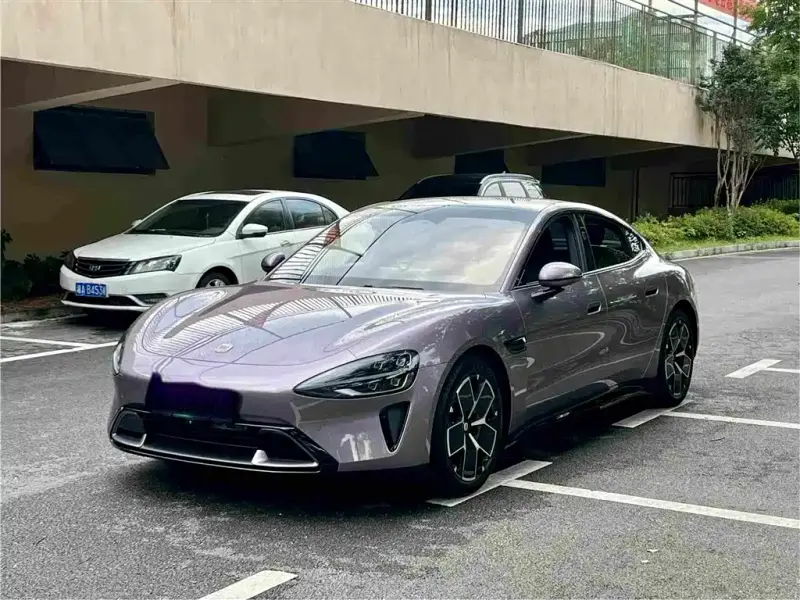 Xiaomi SU7, 2025