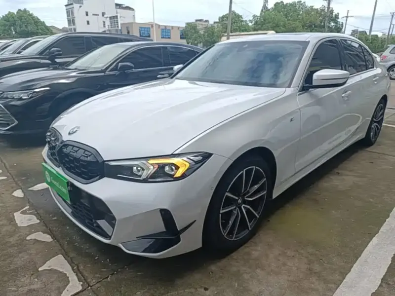 BMW 3 Series, 2025
