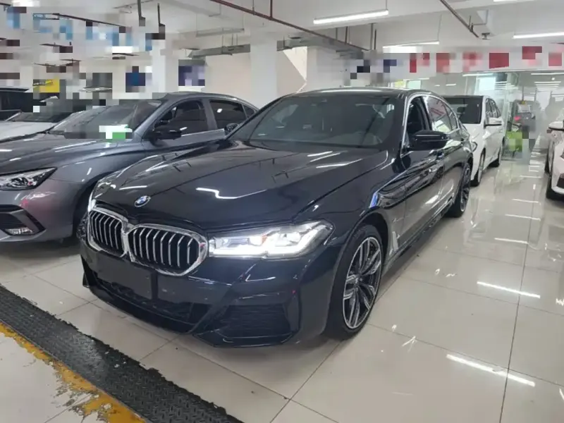 BMW 5 Series, 2022