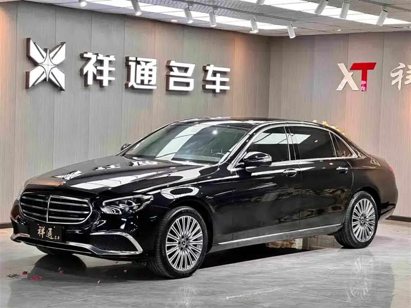 Mercedes-Benz E-Class, 2022