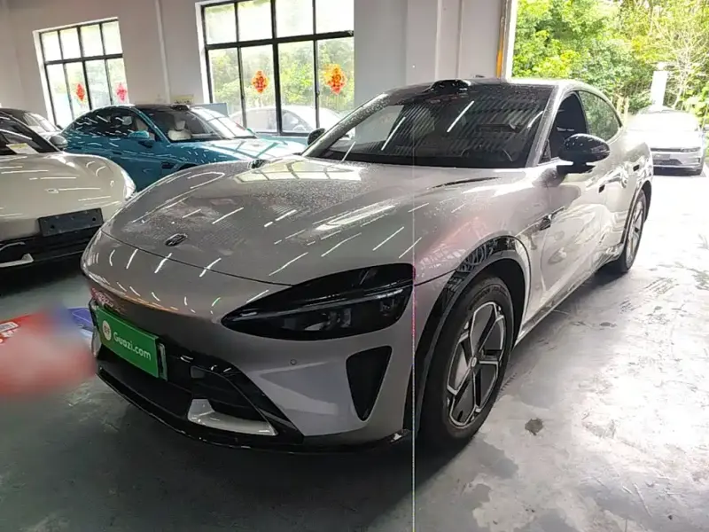 Xiaomi YU7, 2025