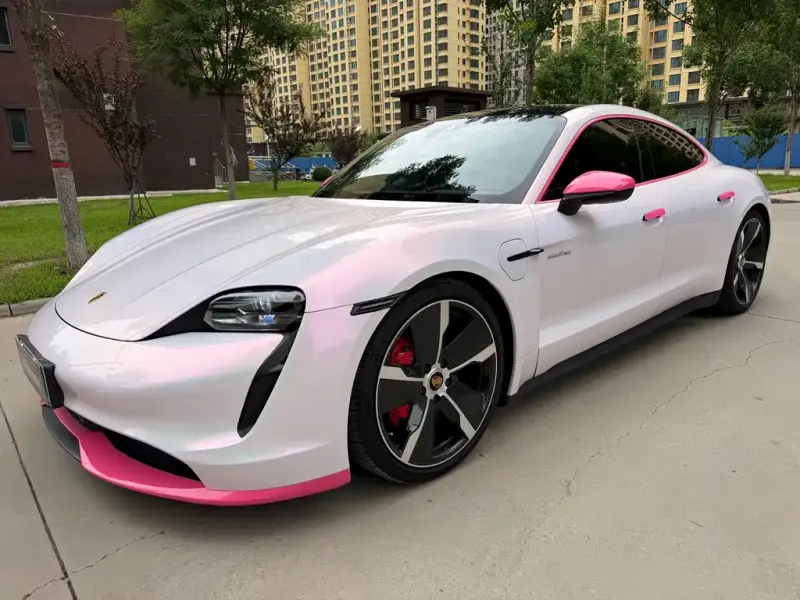 Porsche Taycan, 2021