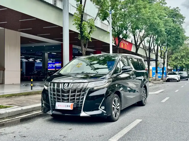 Toyota Alphard, 2019