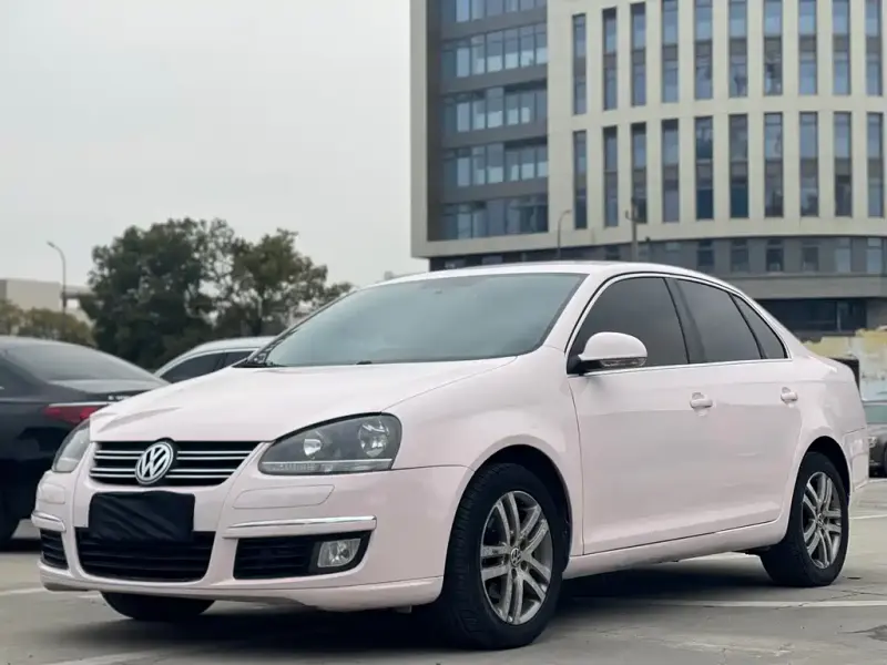Volkswagen Sagitar, 2011