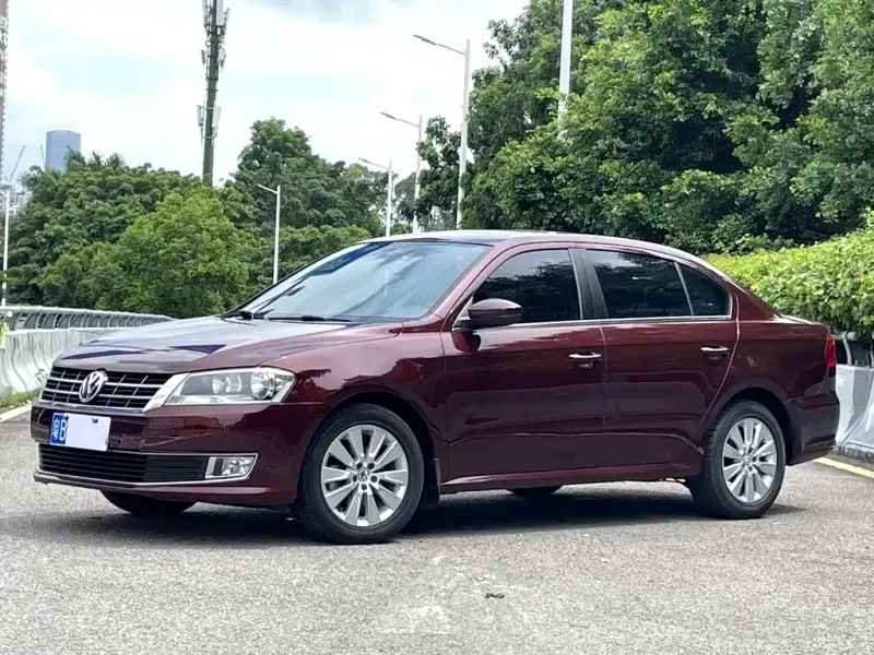 Volkswagen Lavida, 2013