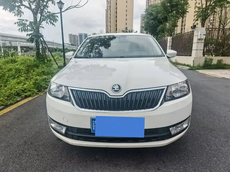 Skoda Rapid Spaceback, 2016