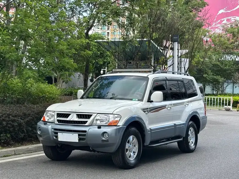 Mitsubishi Pajero, 2006
