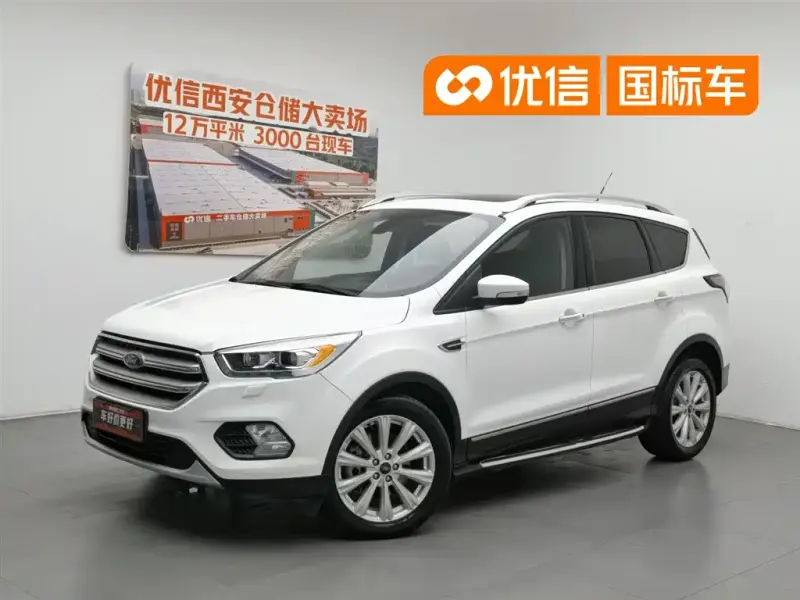 Ford Kuga, 2017