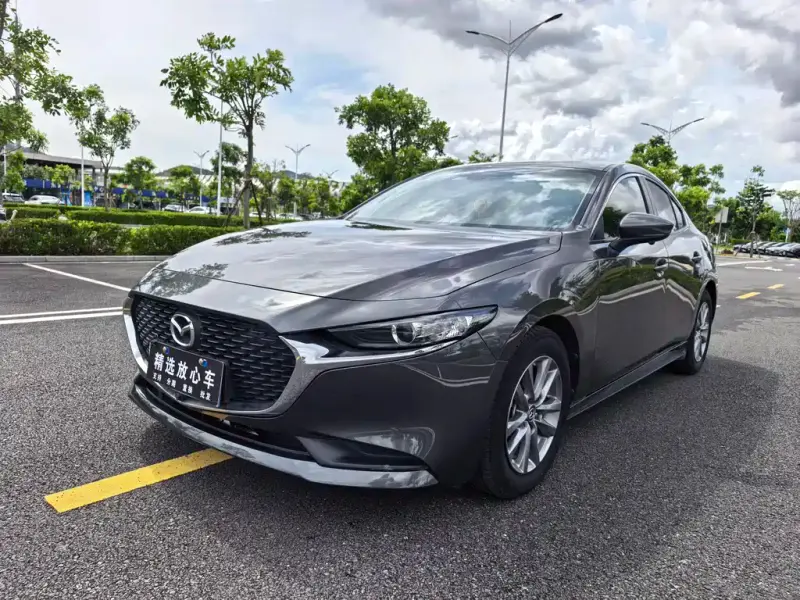 Mazda 3 Axela, 2022