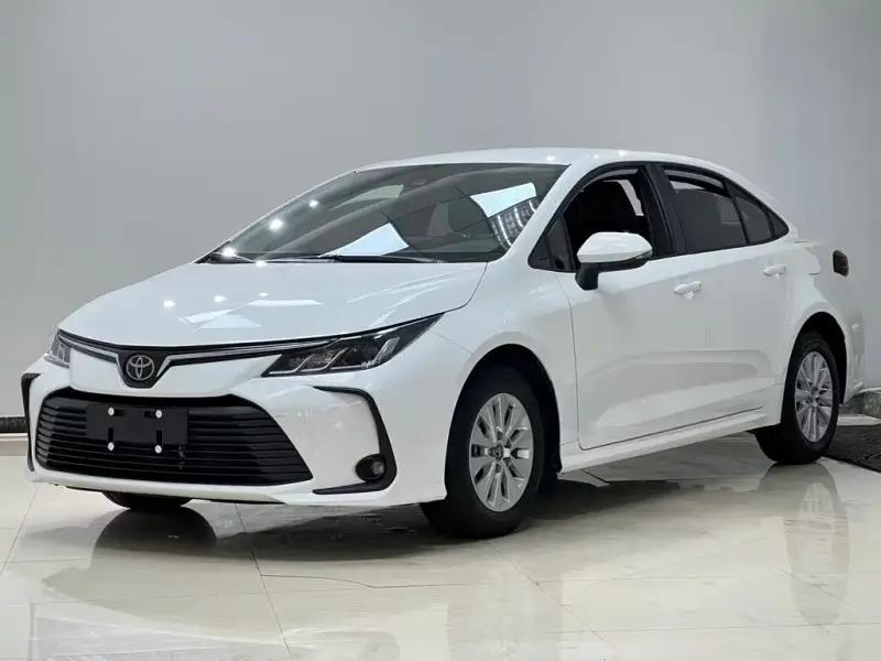 Toyota Corolla, 2021 — фото 1