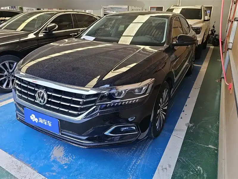 Volkswagen Passat, 2020