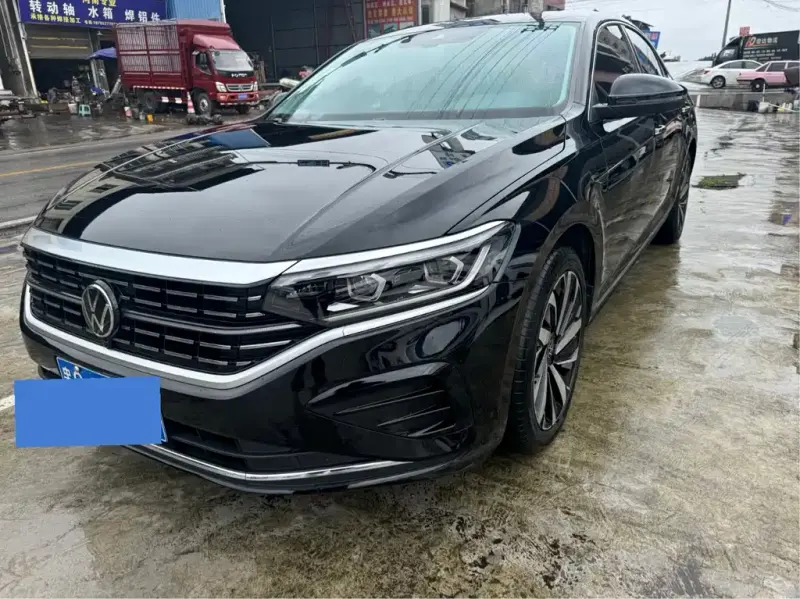 Volkswagen Passat, 2023