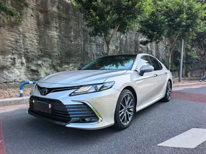 Toyota Camry, 2023