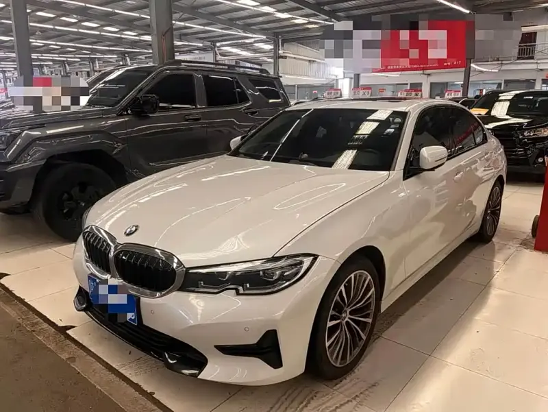 BMW 3 Series, 2021
