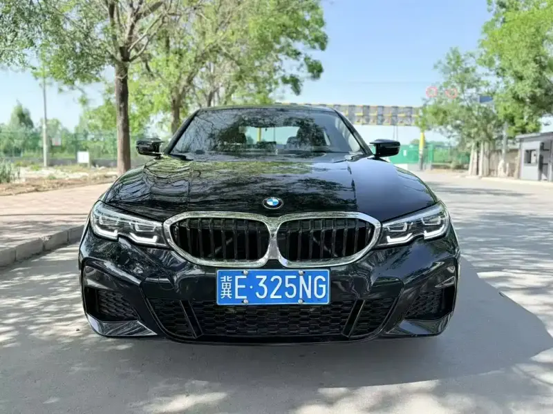 BMW 3 Series, 2022