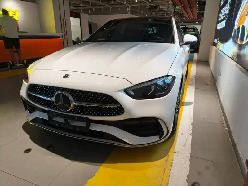 Mercedes-Benz C-Class, 2023