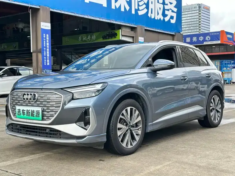 Audi Q4 e-tron, 2025