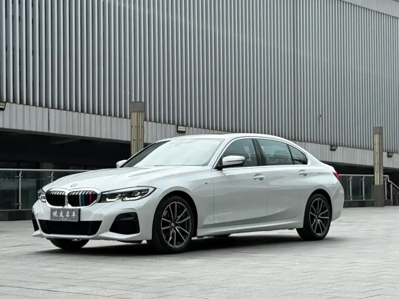 BMW 3 Series, 2021