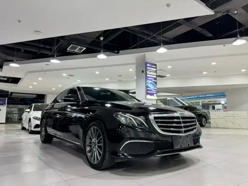 Mercedes-Benz E-Class, 2019