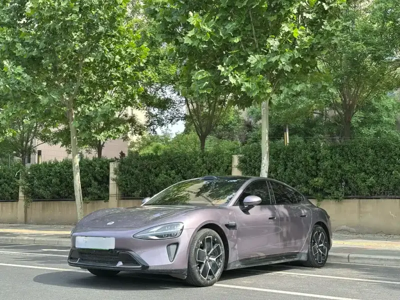 Xiaomi SU7, 2025