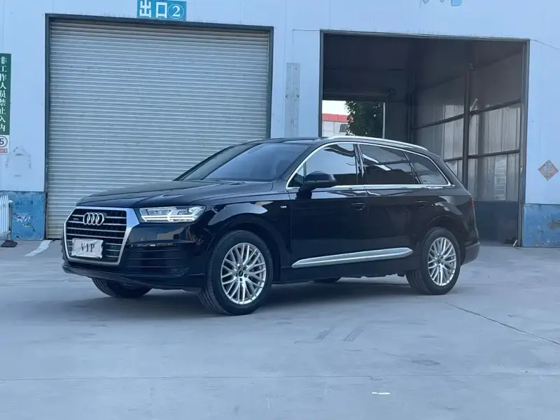 Audi Q7, 2018 — фото 1