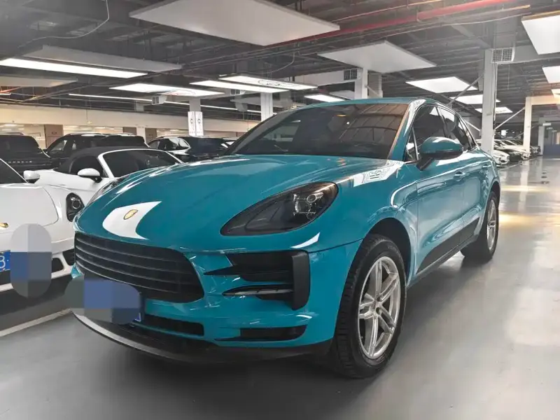 Porsche Macan, 2021