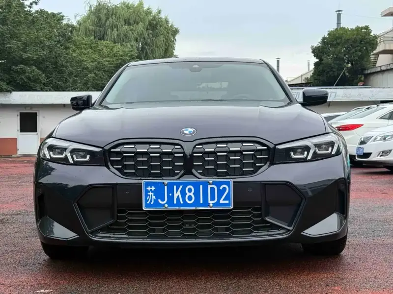 BMW 3 Series, 2023