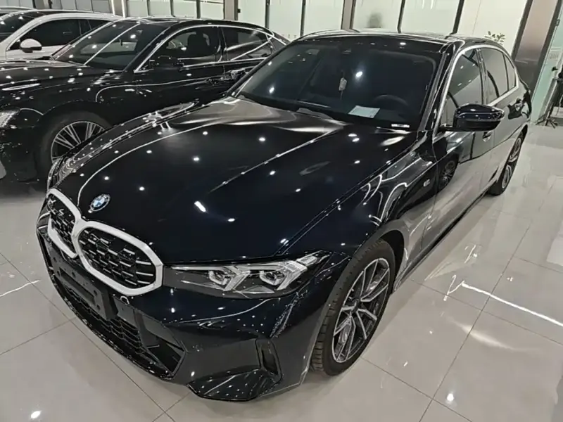 BMW 3 Series, 2024