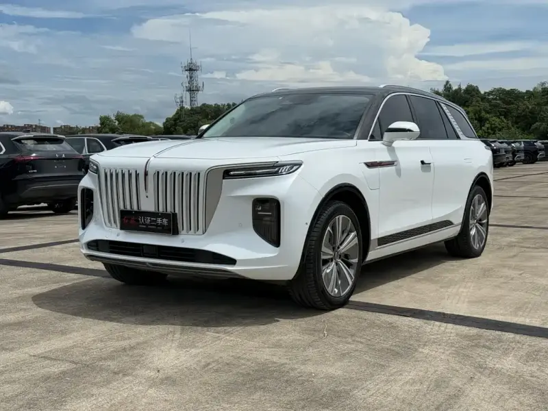 Hongqi E-HS9, 2023