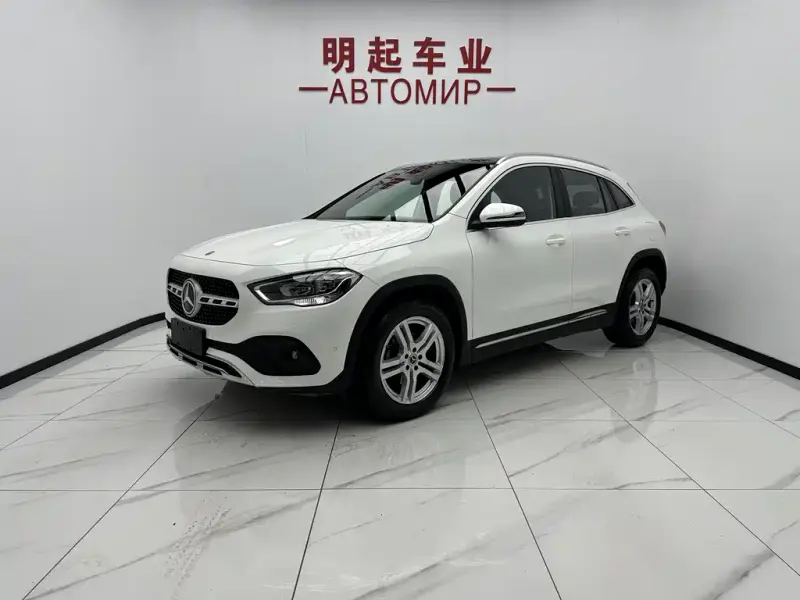 Mercedes-Benz GLA, 2022 — фото 1