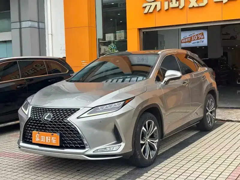 Lexus RX, 2021