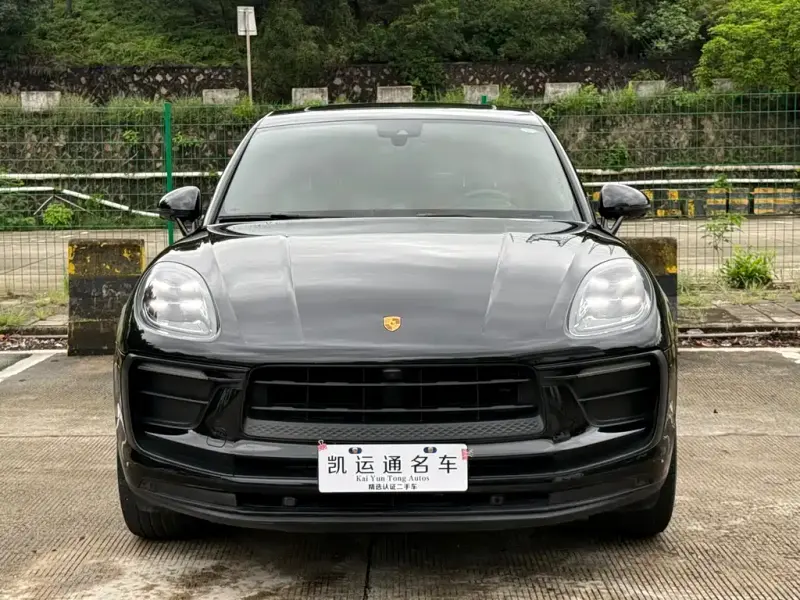 Porsche Macan, 2023