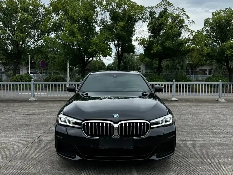 BMW 5 Series, 2023