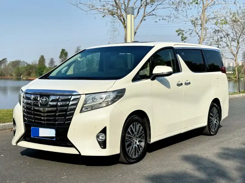 Toyota Alphard, 2017