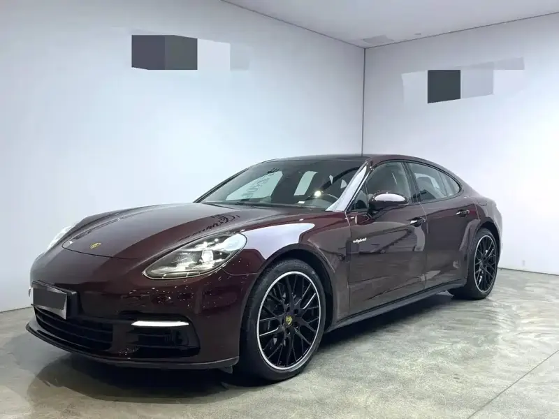 Porsche Panamera Hybrid, 2020