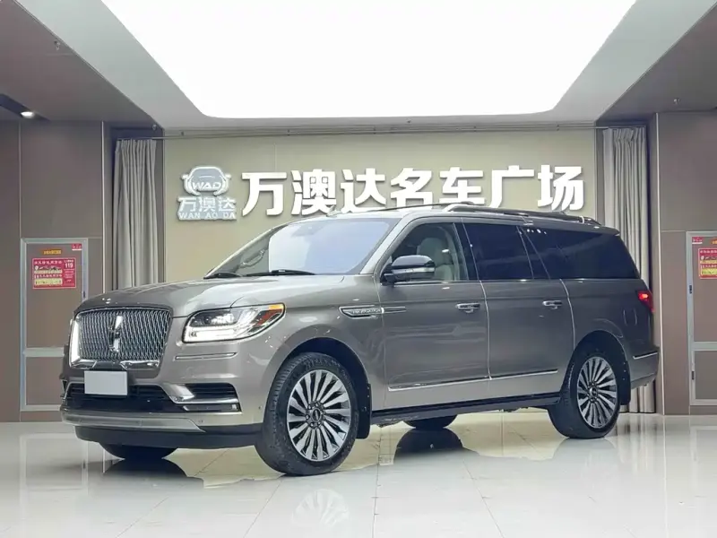 Lincoln Navigator, 2019 — фото 1