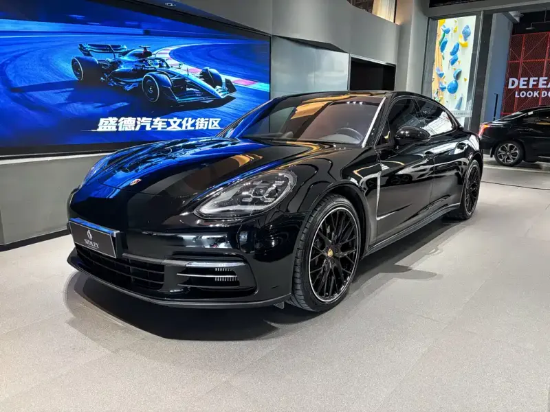 Porsche Panamera, 2020