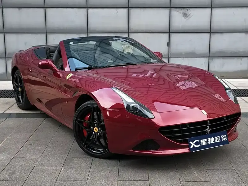 Ferrari California T, 2015