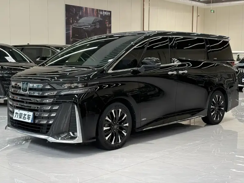 Toyota Vellfire, 2023