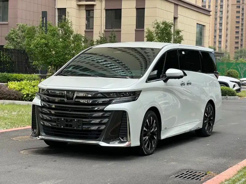 Toyota Vellfire, 2024