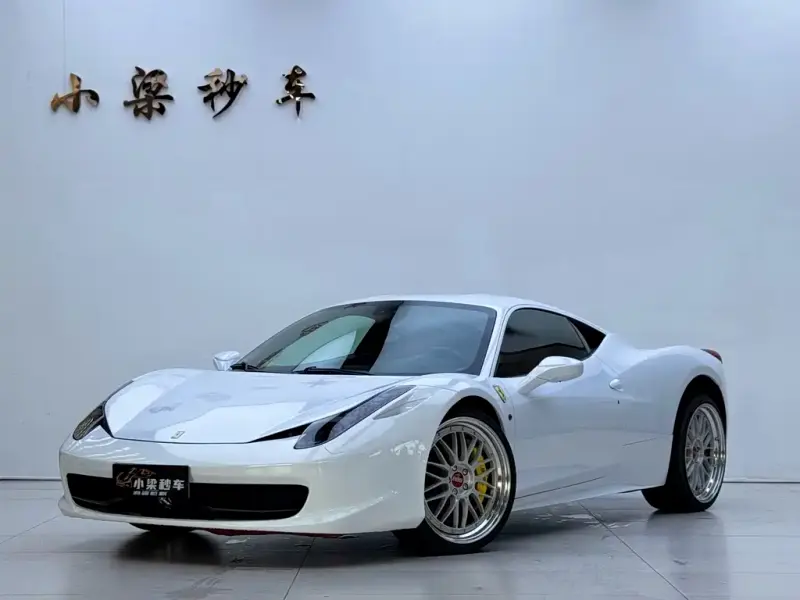 Ferrari 458, 2015 — фото 1